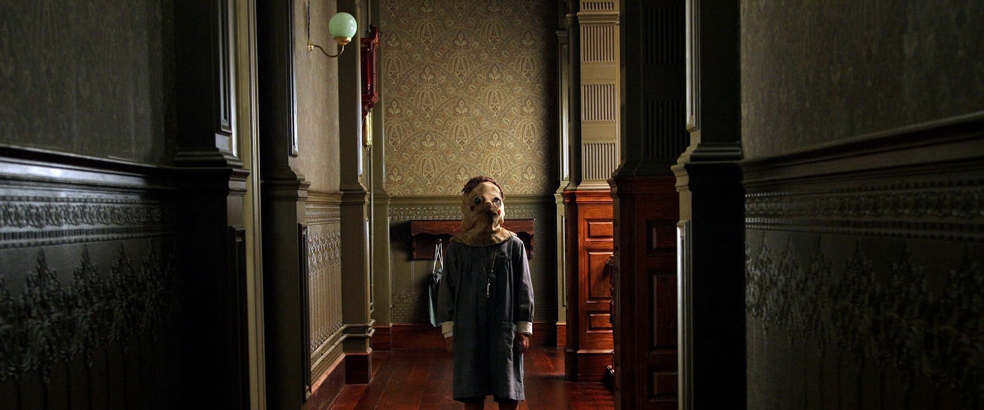 دانلود فیلم The Orphanage 2007 (یتیم خانه 2007) بدون سانسور با زیرنویس فارسی