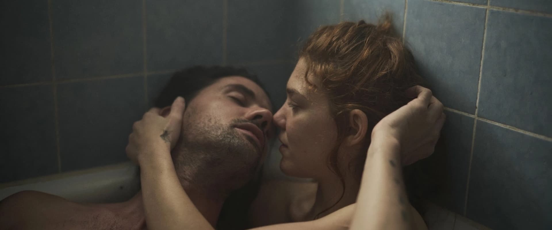 دانلود فیلم 99 Moons 2022 (99 ماه 2022) بدون سانسور با زیرنویس فارسی