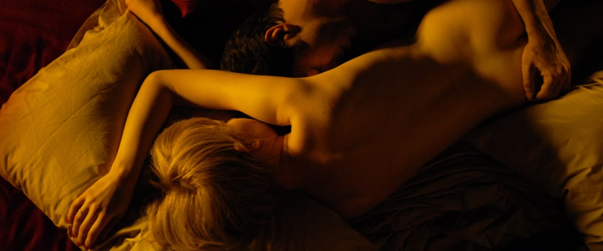 دانلود فیلم Come Undone 2010 (بازگشت‌ناپذیر 2010) بدون سانسور با زیرنویس فارسی