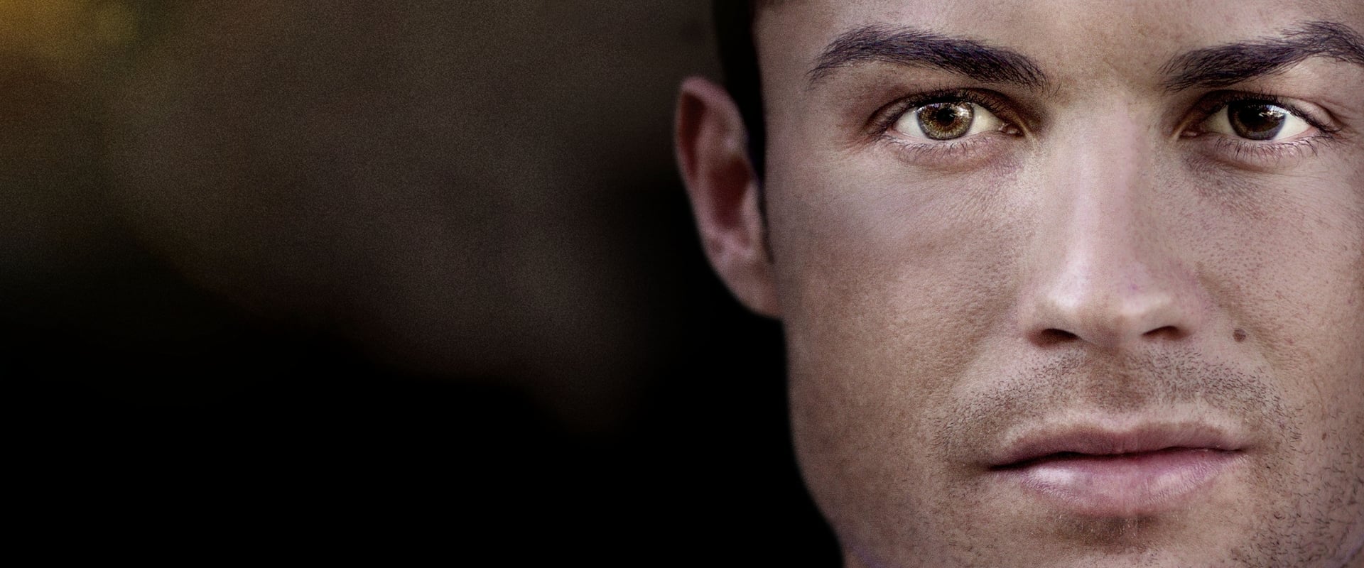 دانلود مستند Ronaldo 2015 (کریستیانو رونالدو 2015) بدون سانسور با زیرنویس فارسی