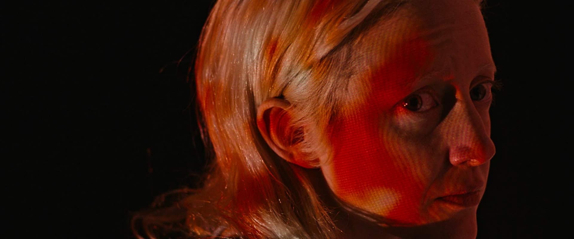 دانلود فیلم Possessor 2020 (متصرف 2020) بدون سانسور با زیرنویس فارسی