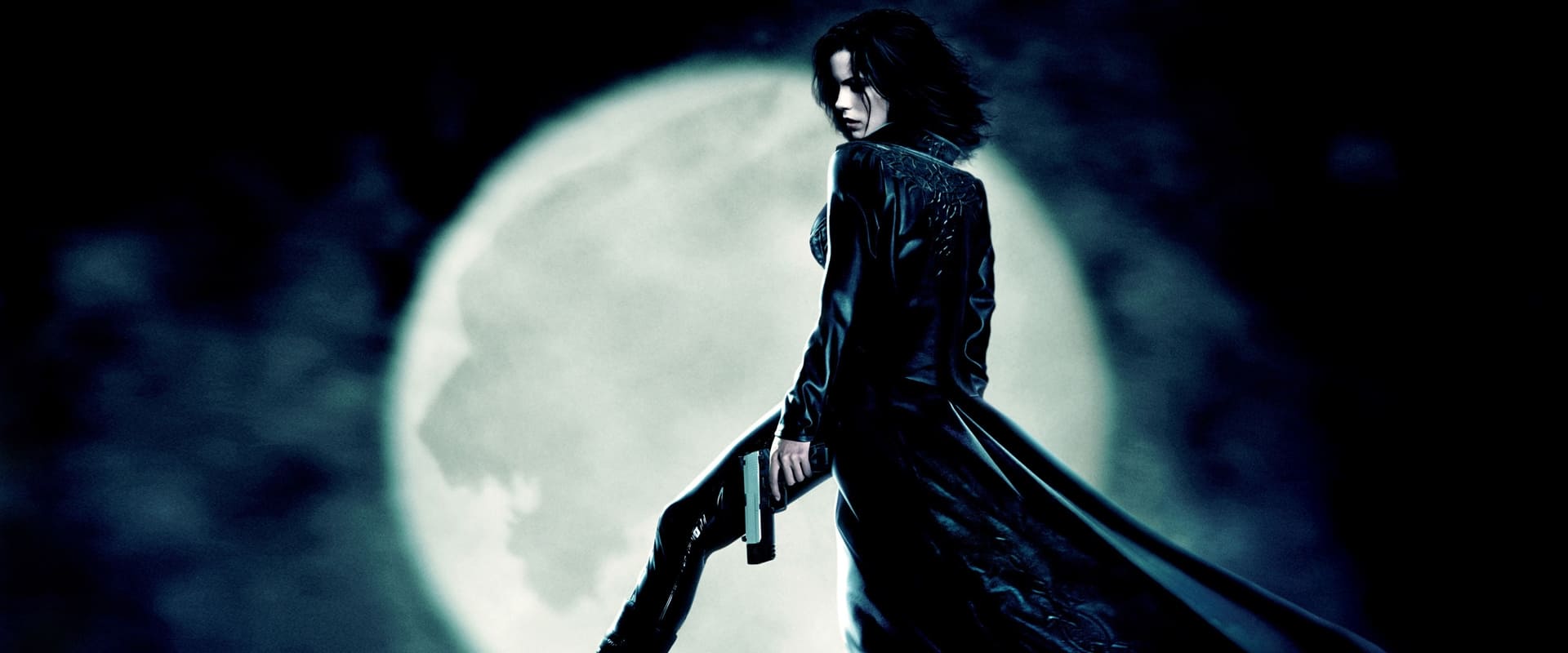 دانلود فیلم Underworld 2003 (دنیای مردگان 2003) بدون سانسور با زیرنویس فارسی