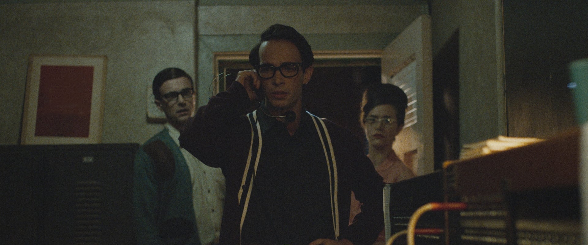 دانلود فیلم The Vast of Night 2019 (وسعت شب 2019) بدون سانسور با زیرنویس فارسی