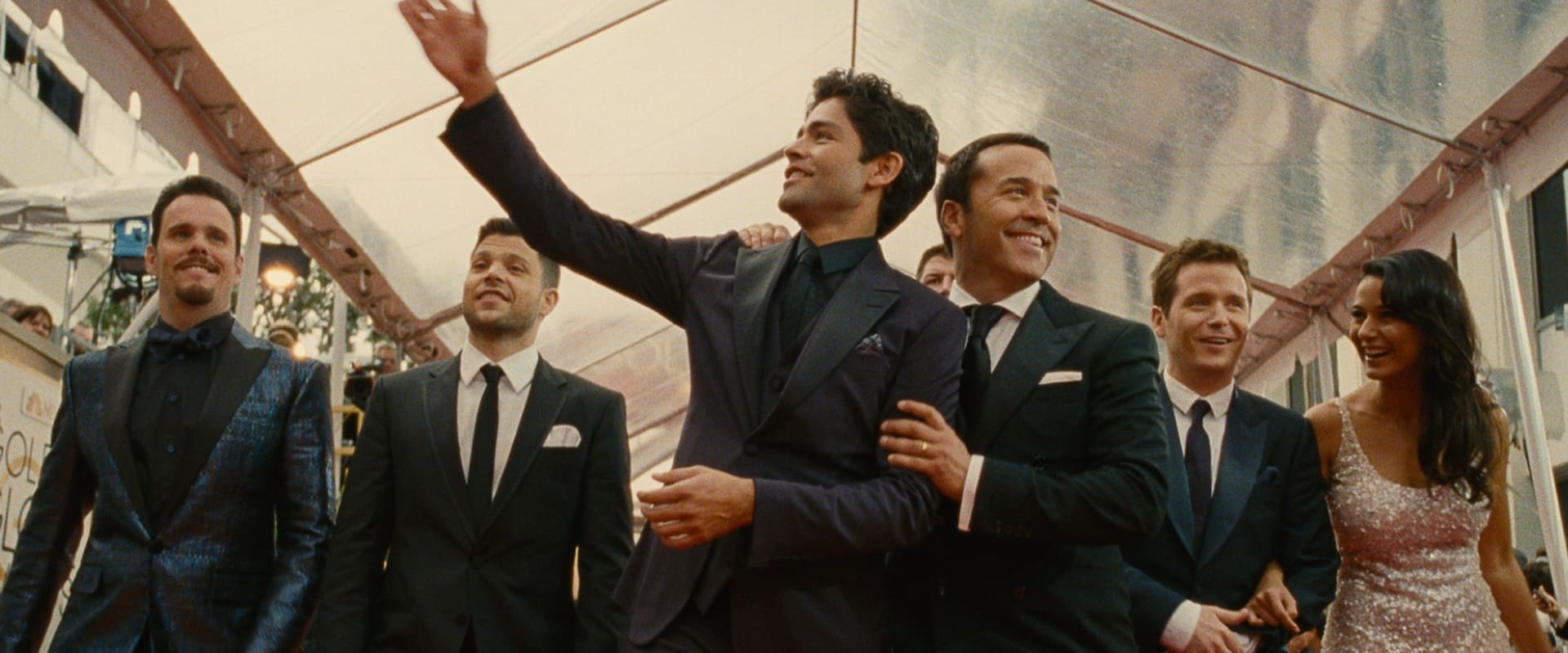 دانلود فیلم Entourage 2015 (همراهان 2015) بدون سانسور با زیرنویس فارسی