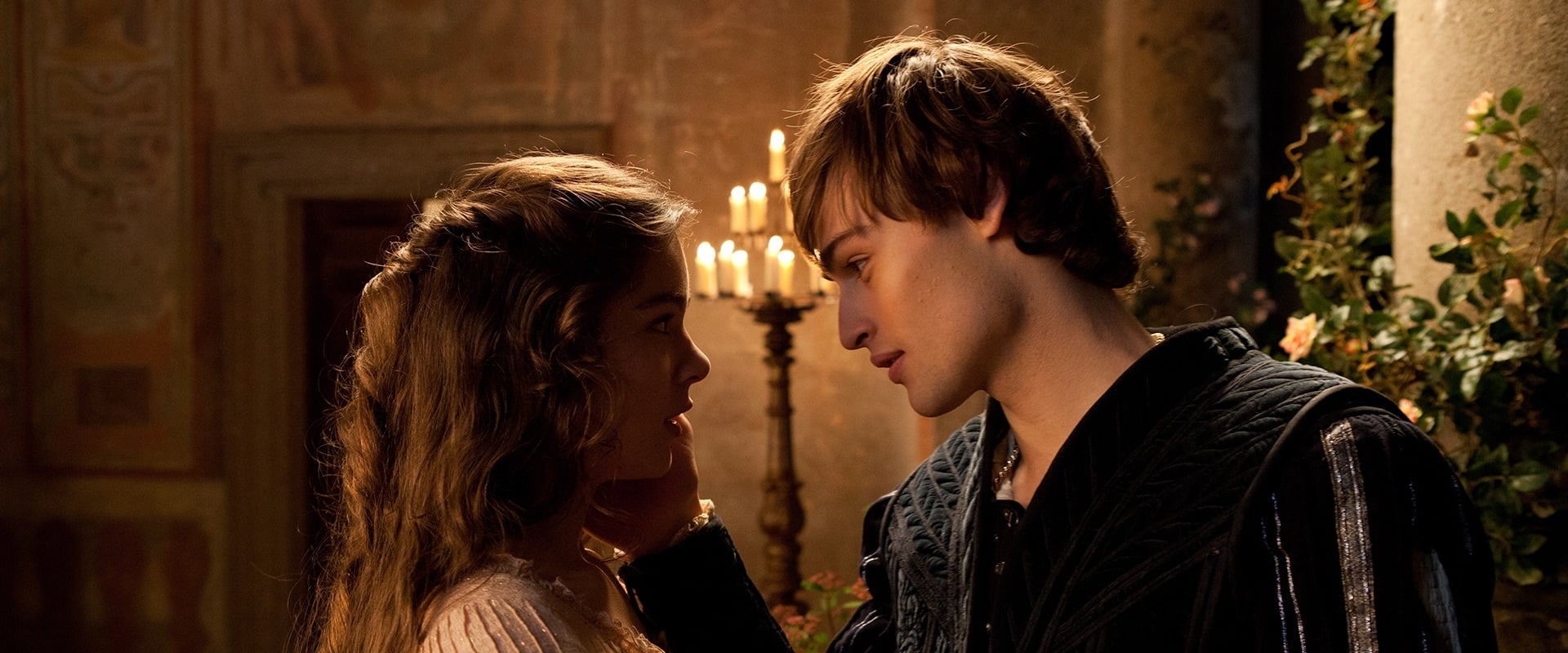 دانلود فیلم Romeo and Juliet 2013 (رومئو و ژولیت 2013) بدون سانسور با زیرنویس فارسی