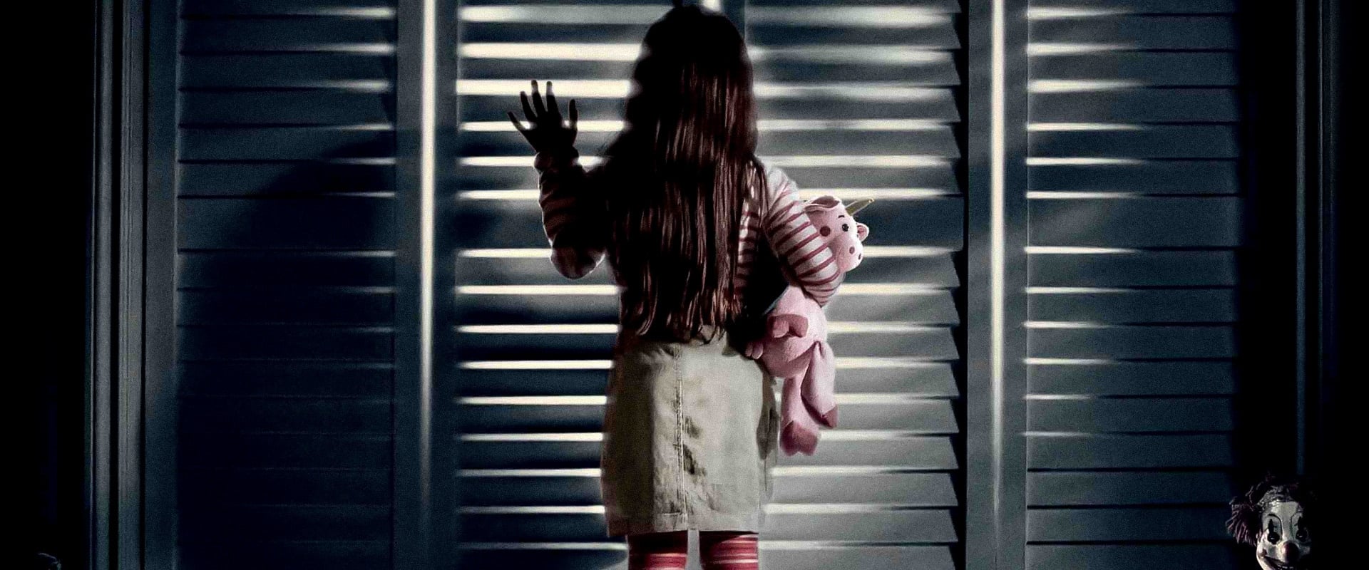 دانلود فیلم Poltergeist 2015 (ارواح خبیثه 2015) بدون سانسور با زیرنویس فارسی