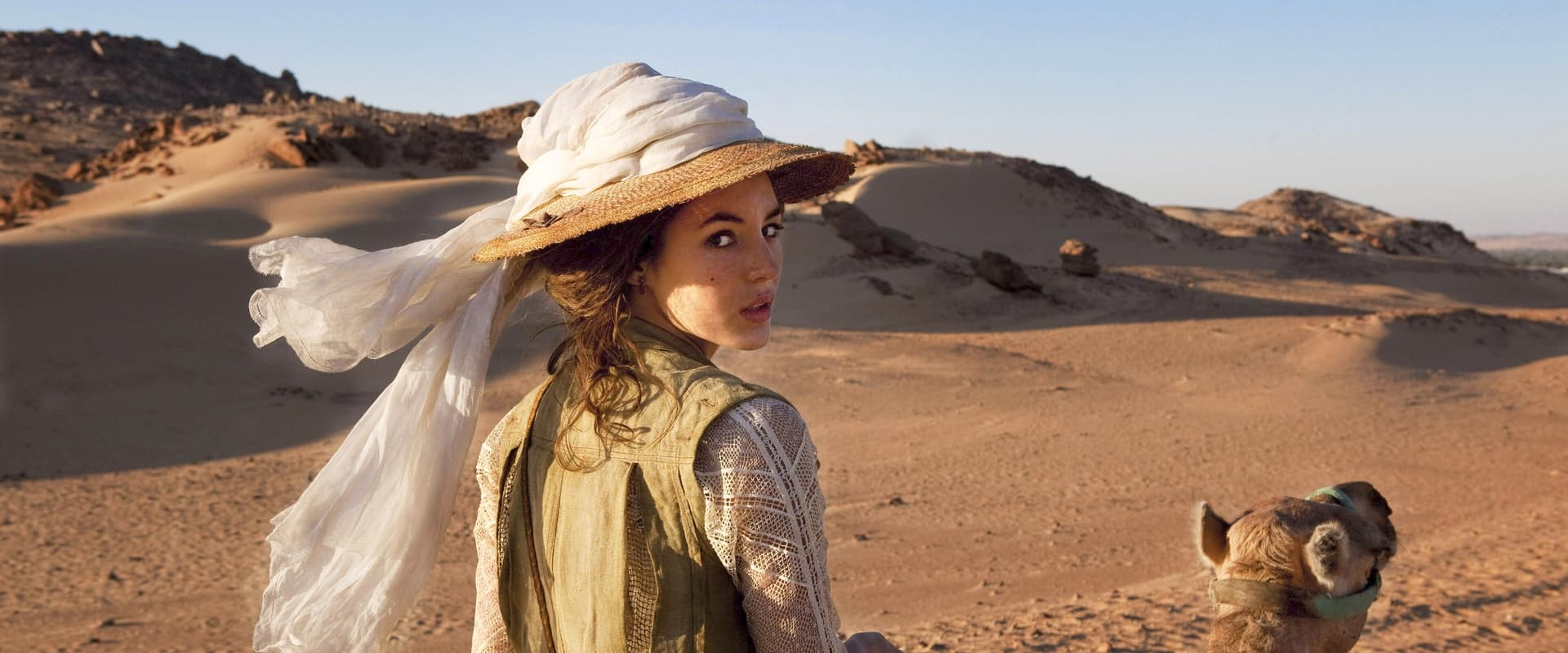 دانلود فیلم The Extraordinary Adventures of Adèle Blanc-Sec 2010 (ماجراهای شگفت انگیز ادل بلانسک 2010) بدون سانسور با زیرنویس فارسی