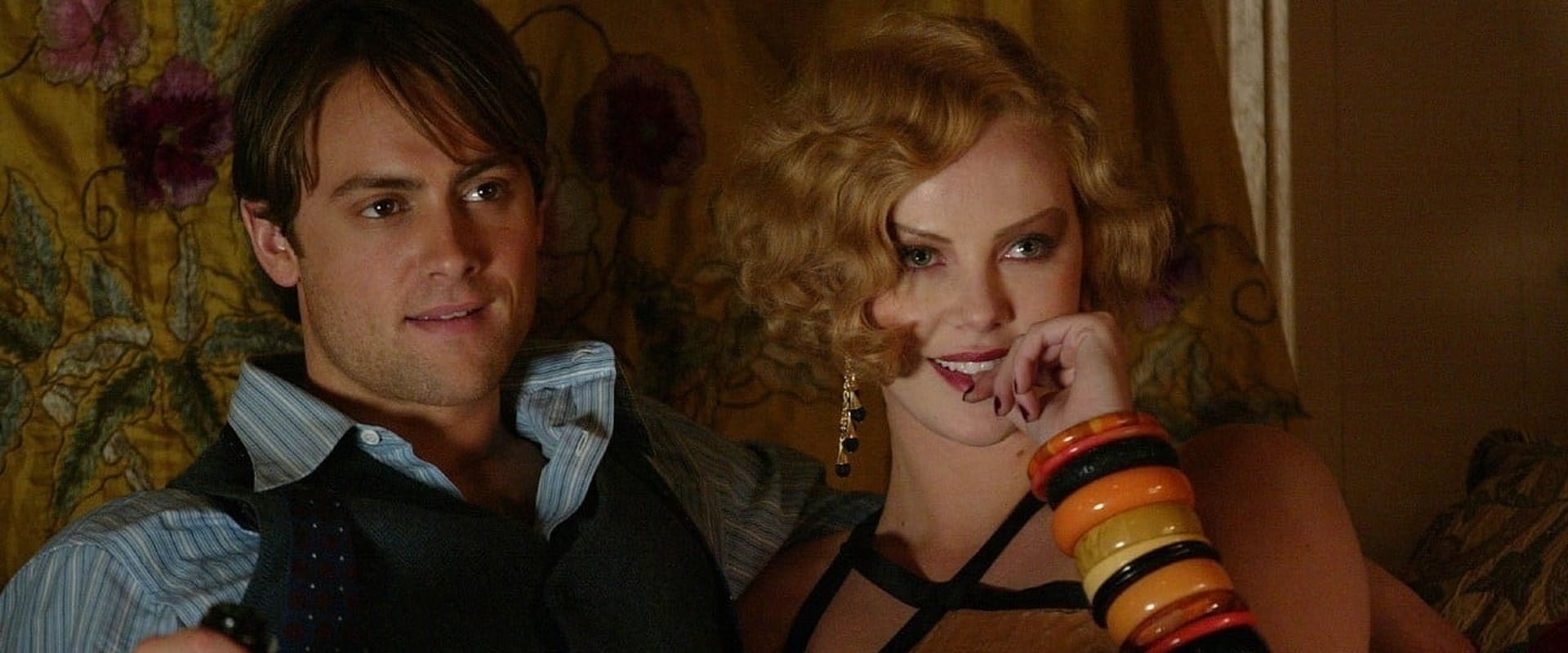 دانلود فیلم Head in the Clouds 2004 (سر در ابرها 2004) بدون سانسور با زیرنویس فارسی