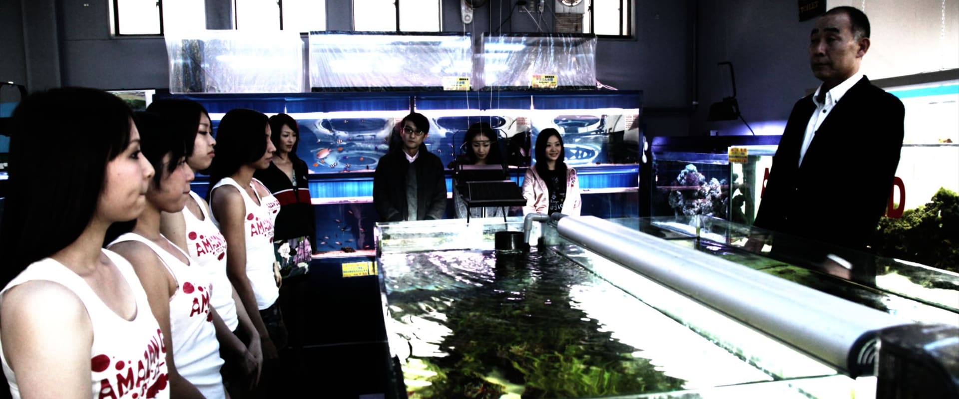 دانلود فیلم Cold Fish 2010 (ماهی سرد 2010) بدون سانسور با زیرنویس فارسی