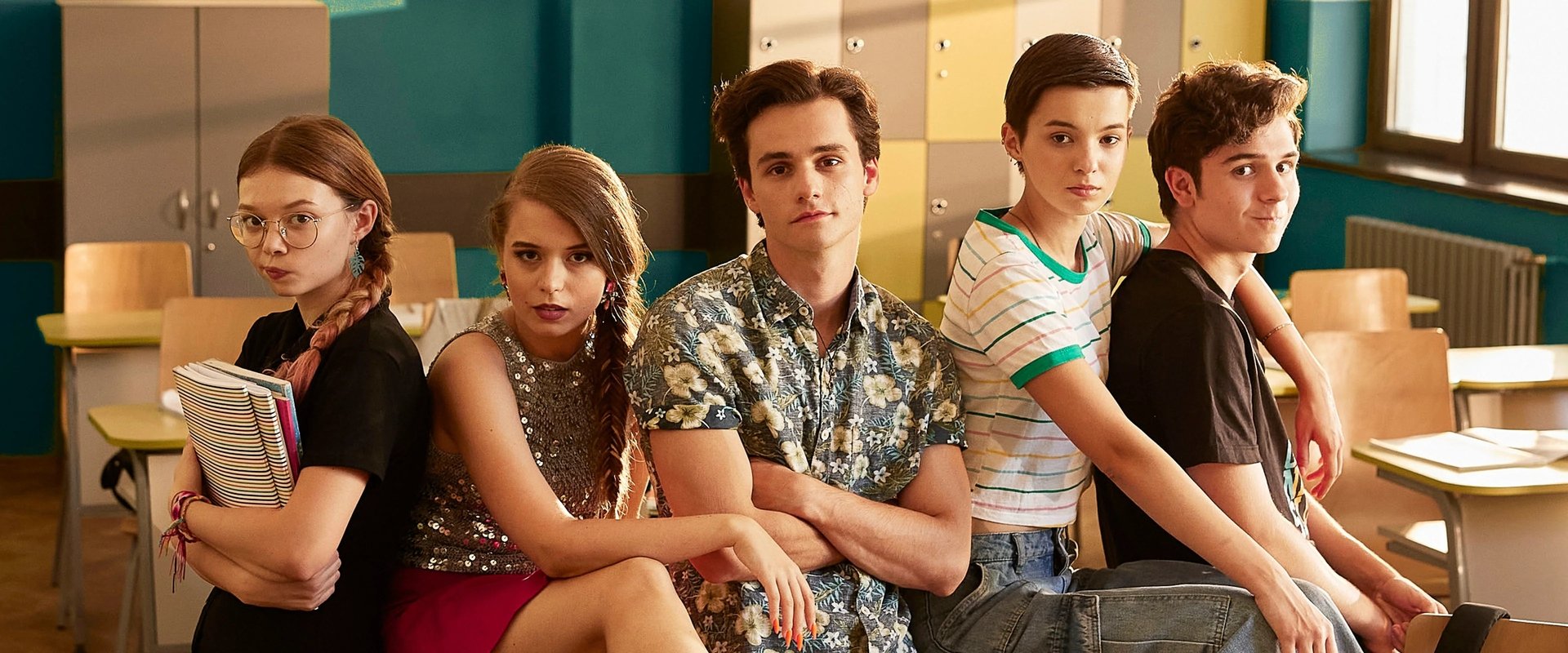 دانلود فیلم Hotii de Subiecte 2024 (دزدهای سوالات 2025) بدون سانسور با زیرنویس فارسی