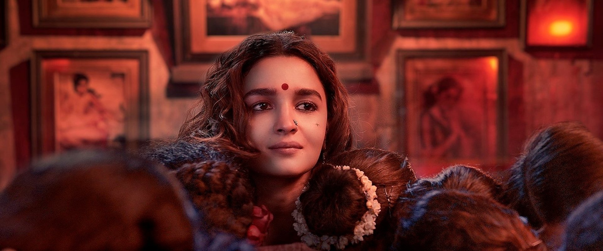 دانلود فیلم Gangubai Kathiawadi 2022 (گانگوبای کاتیاوادی 2022) بدون سانسور با زیرنویس فارسی