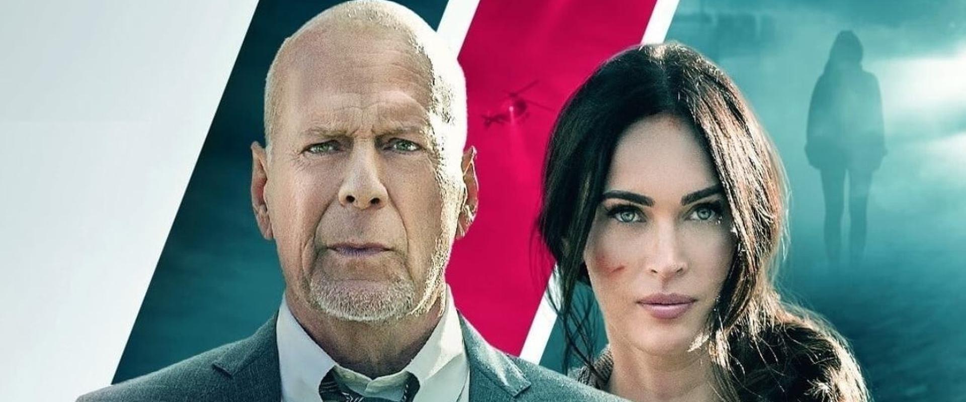 دانلود فیلم Midnight in the Switchgrass 2021 (نیمه‌شب در چمن‌زار 2021) بدون سانسور با زیرنویس فارسی