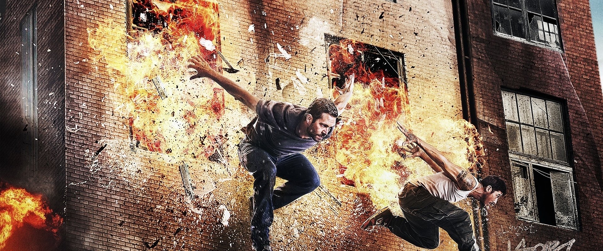 دانلود فیلم Brick Mansions 2014 (عمارت‌های آجری 2014) بدون سانسور با زیرنویس فارسی