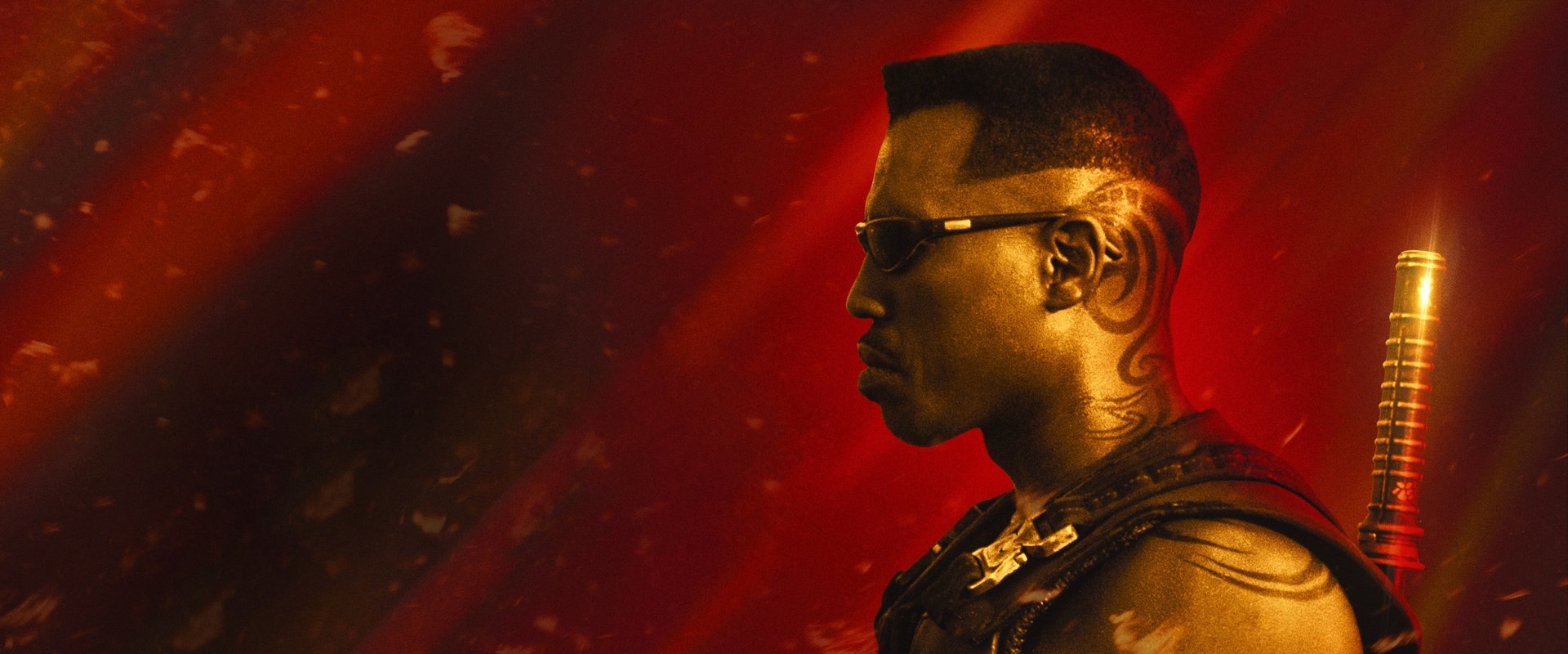 دانلود فیلم Blade 1998 (تیغه  1998) بدون سانسور با زیرنویس فارسی