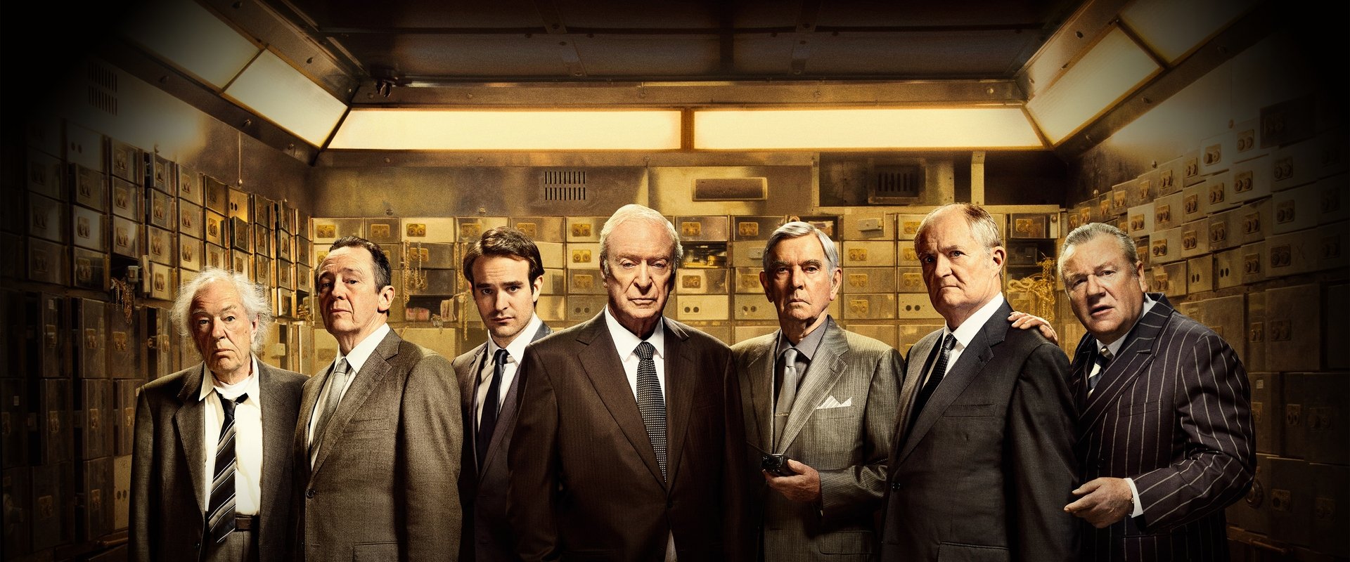 دانلود فیلم King of Thieves 2018 (پادشاه دزدان 2018) بدون سانسور با زیرنویس فارسی