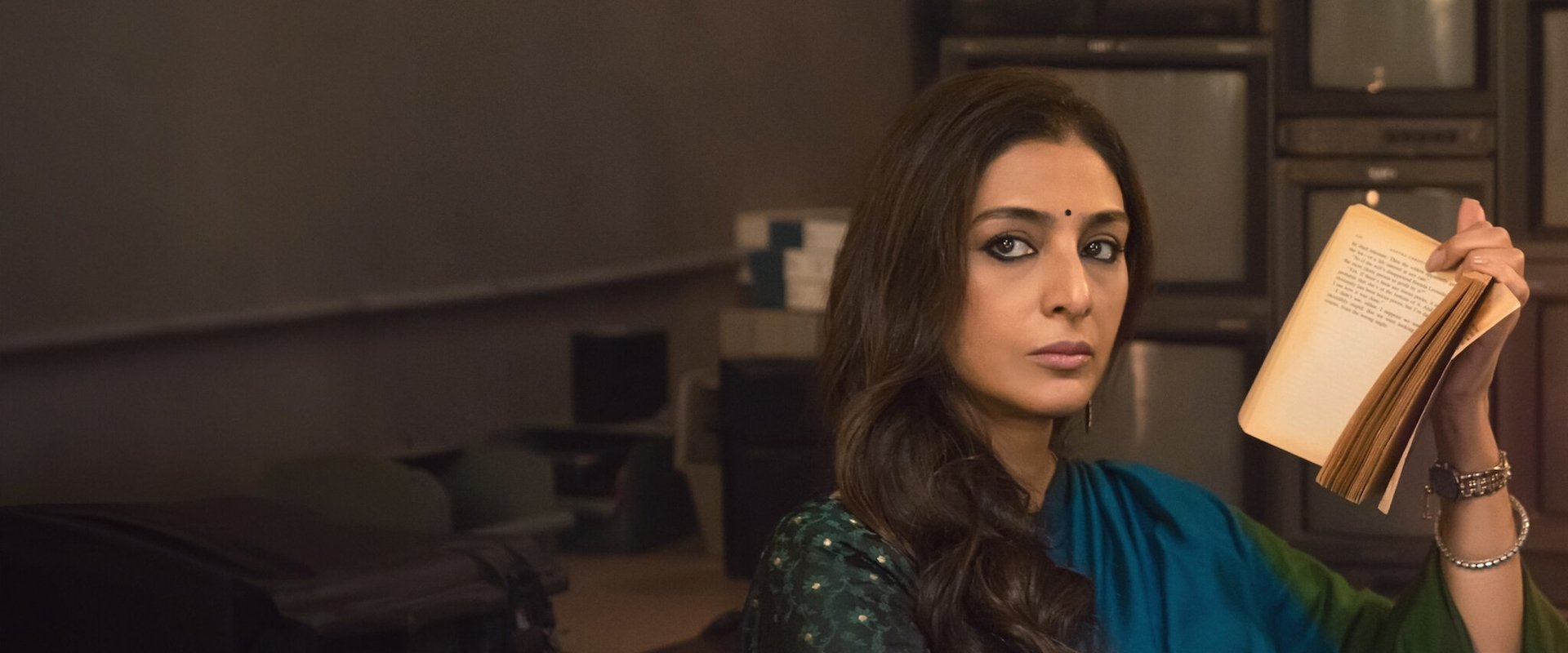 دانلود فیلم Khufiya 2023 (خبرچین و جاسوس 2023) بدون سانسور با زیرنویس فارسی