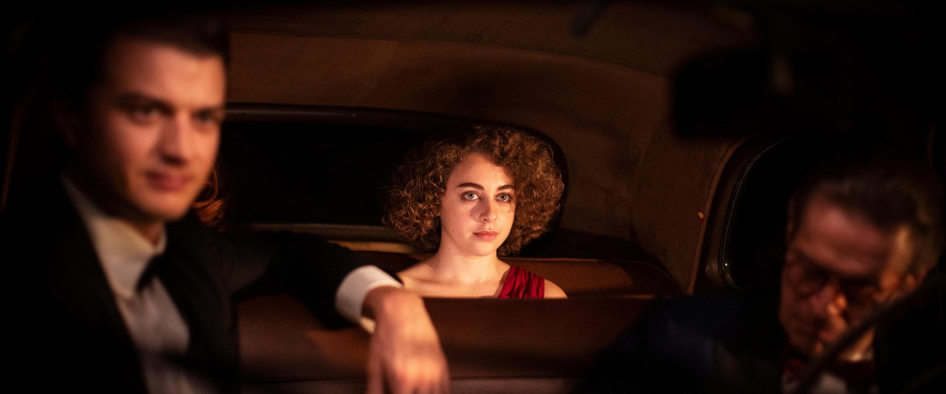 دانلود فیلم Finally Dawn 2023 (بالاخره سحر شد 2023) بدون سانسور با زیرنویس فارسی