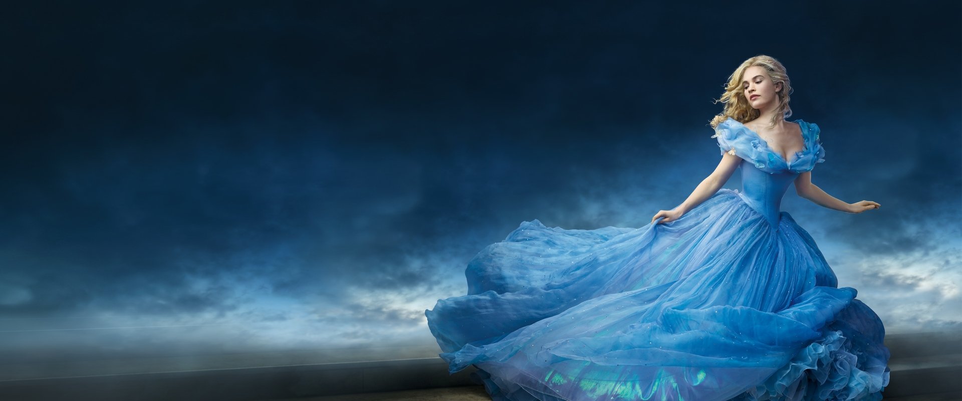 دانلود فیلم Cinderella 2015 (سیندرلا 2015) بدون سانسور با زیرنویس فارسی