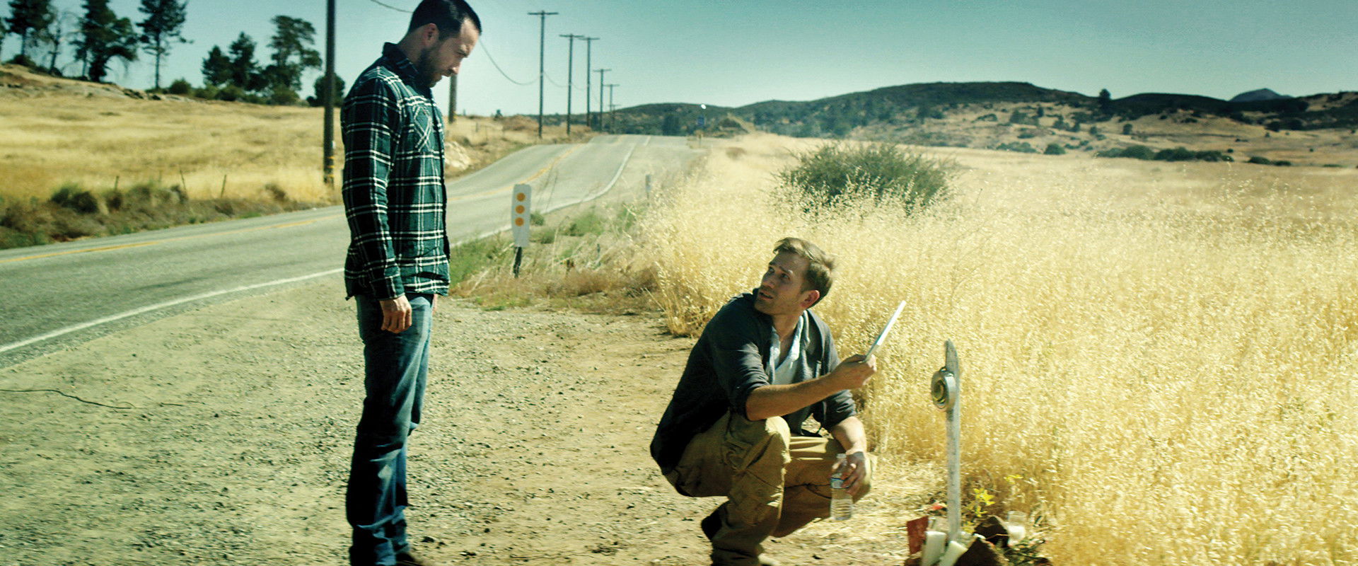 دانلود فیلم The Endless 2017 (بی‌پایان 2017) بدون سانسور با زیرنویس فارسی